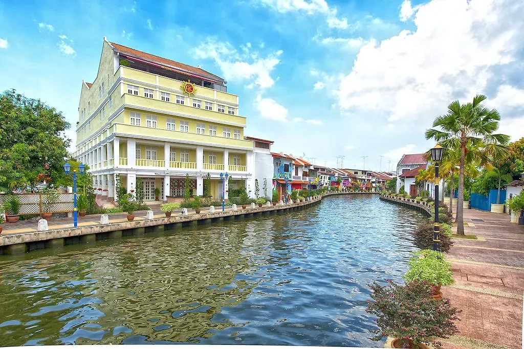 RC Hotel Melaka-1